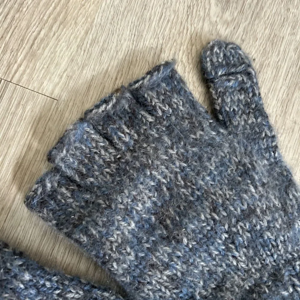 Women's Fingerless Gloves Mittens Blue Wool Blend Andes Gifts Handmade NEW